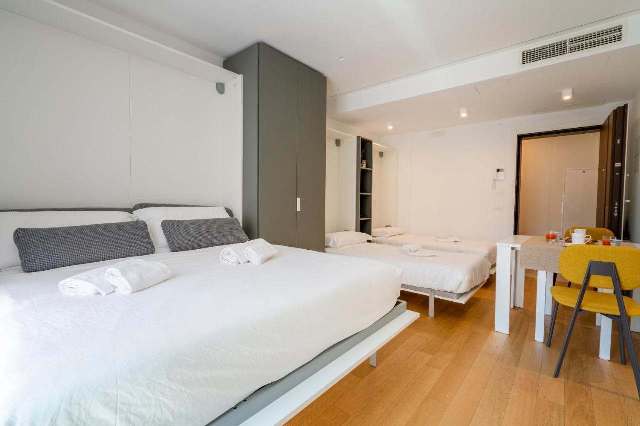 Twelve12 - Universita & Stazione Aparment Bari Exterior photo